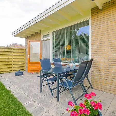Eenvoudig Zomerhuisje De Strandpost - Aan Zee Callantsoog