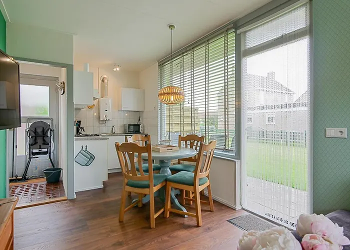 Eenvoudig Zomerhuisje De Strandpost - Aan Zee Ferienhaus