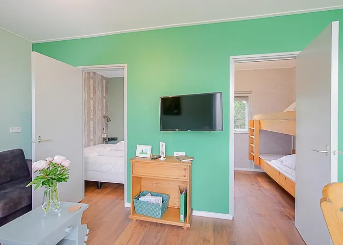 Ferienhaus Eenvoudig Zomerhuisje De Strandpost - Aan Zee